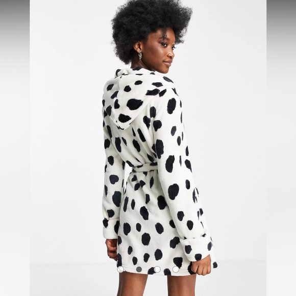 Super soft fleece mini robe with hood - Picture 2 of 6